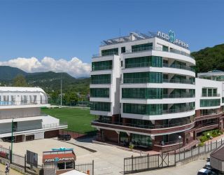 Спортивно-гостиничный комплекс "ЛОО-АРЕНА"