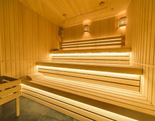 Спортивно-гостиничный комплекс "ЛОО-АРЕНА"