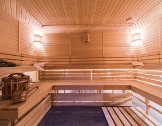 Спортивно-гостиничный комплекс "ЛОО-АРЕНА"