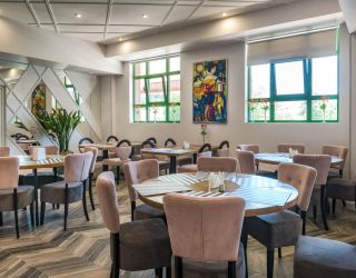 Спортивно-гостиничный комплекс "ЛОО-АРЕНА"