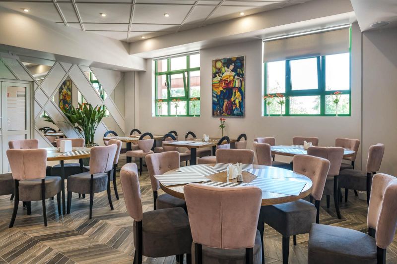 Спортивно-гостиничный комплекс "ЛОО-АРЕНА"