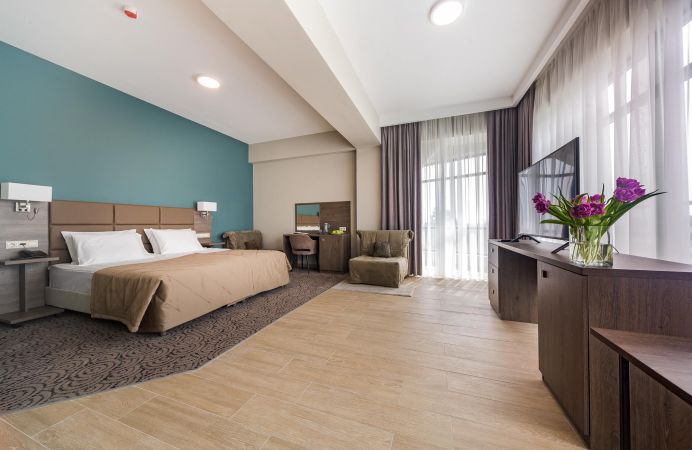 Спортивно-гостиничный комплекс "ЛОО-АРЕНА"