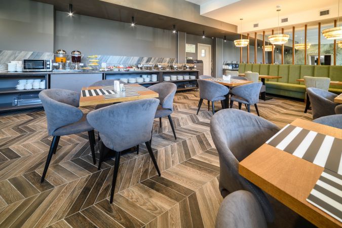 Спортивно-гостиничный комплекс "ЛОО-АРЕНА"